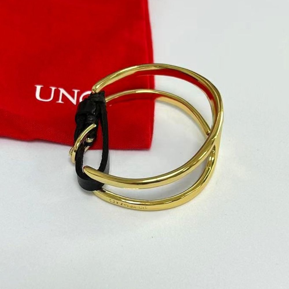 UNO de 50 TWO IN ONE BRACELET stirrup brown adjustable leather buckle clasp